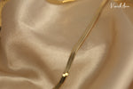 Load image into Gallery viewer, Solid 18K Gold Herringbone Chain Necklace
