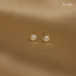 Load image into Gallery viewer, Mini Size Freshwater Pearl Stud Earrings 18K Gold Post
