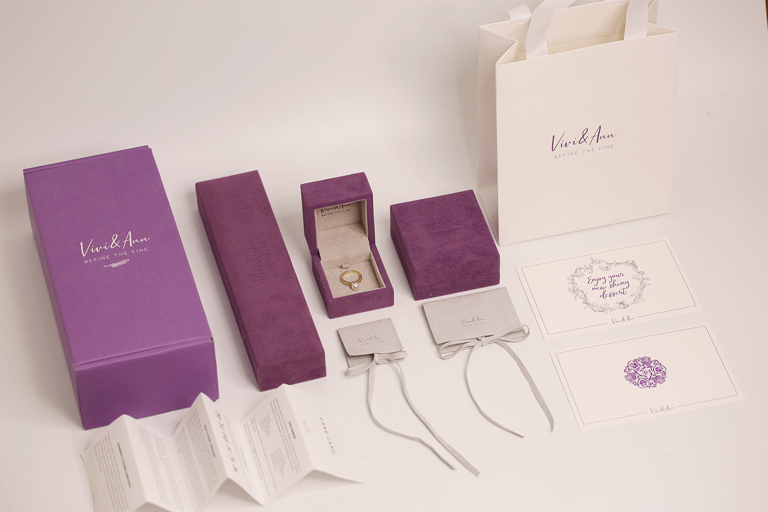 Gift Packaging (Bag + Pouch + Card)
