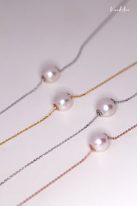Single Akoya pearl necklaces