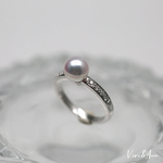 Load image into Gallery viewer, Made to Order - Solid 18K Gold Premier Akoya Pearl Diamond Ring
